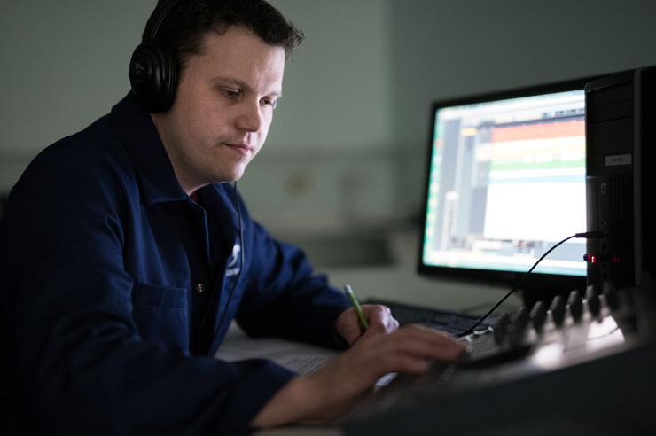 Flight Data Recorders & Cockpit Voice Recorders